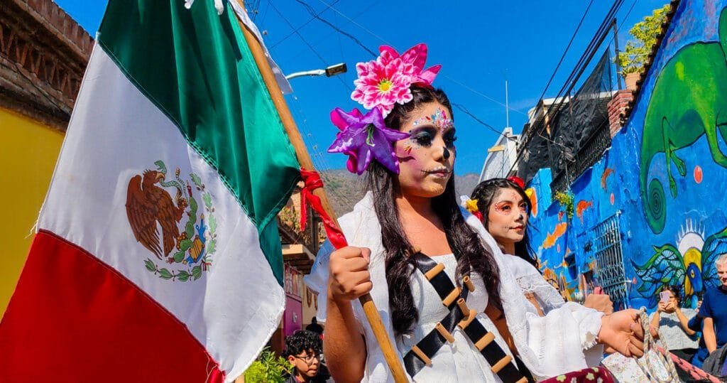 Desfile en Ajijic