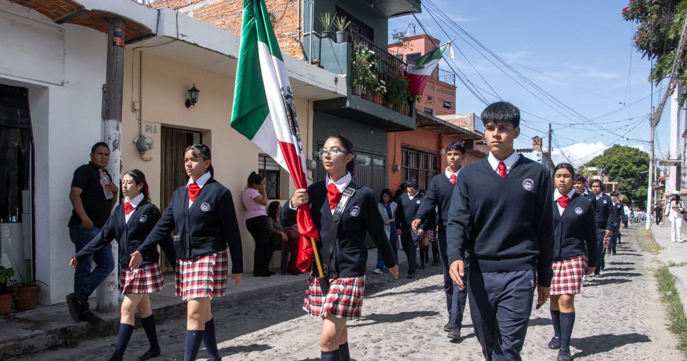 Ajijic - Independence Day Parade