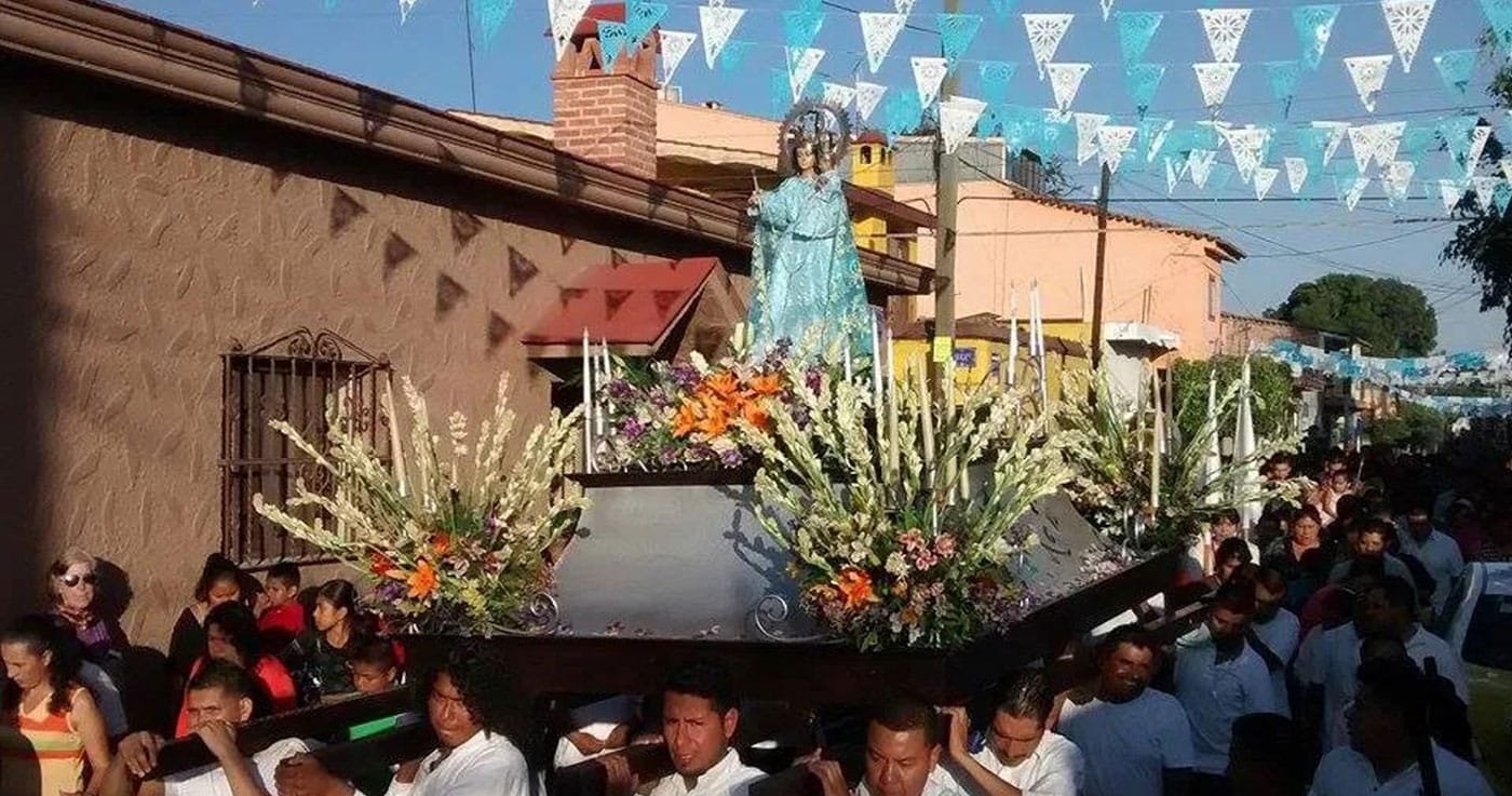 Ajijic - Virgin of the Rosary