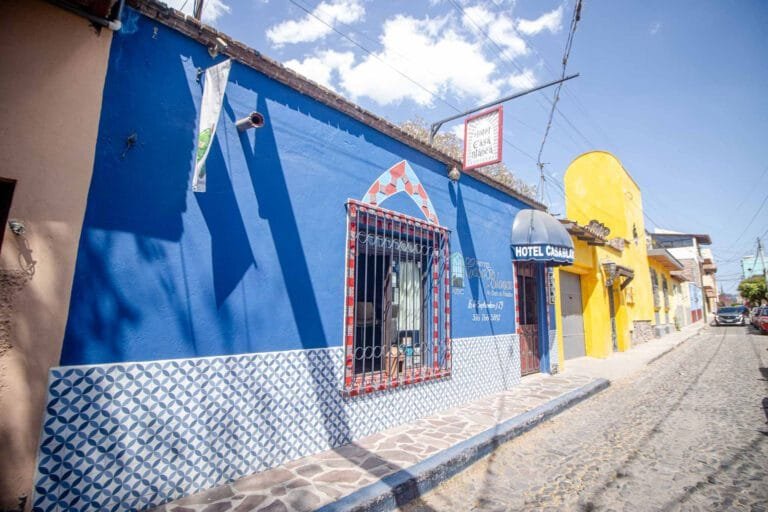 Hotel Casa Blanca Ajijic - facade