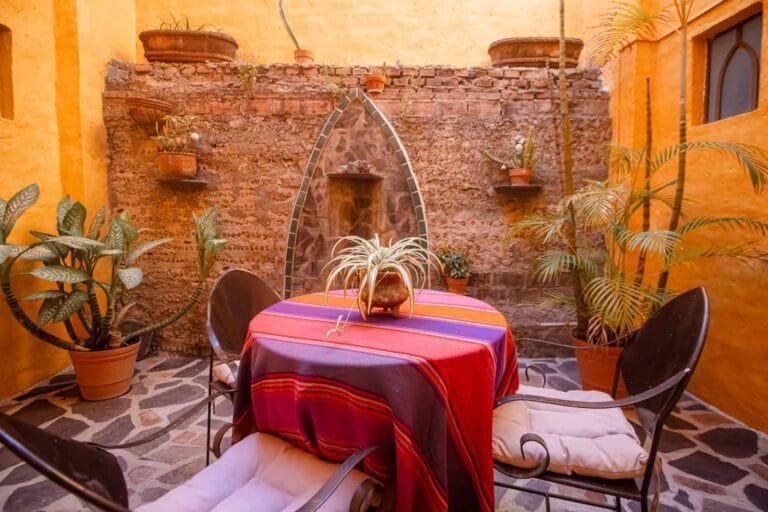 Hotel Casa Blanca Ajijic - patio